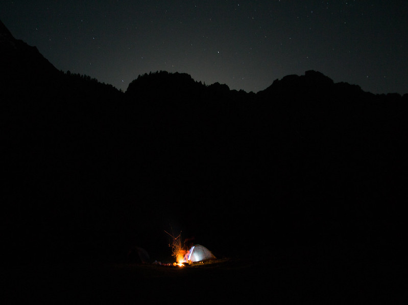 notte in tenda in valle argentera sotto le stelle