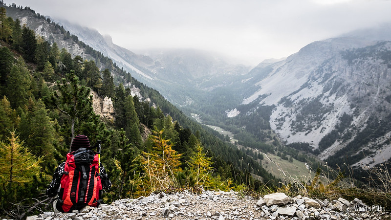 Vista sulla Valle Stretta dal sentiero per la Guglia Rossa